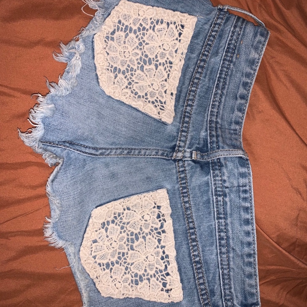 Shorts - Picture 2 of 2